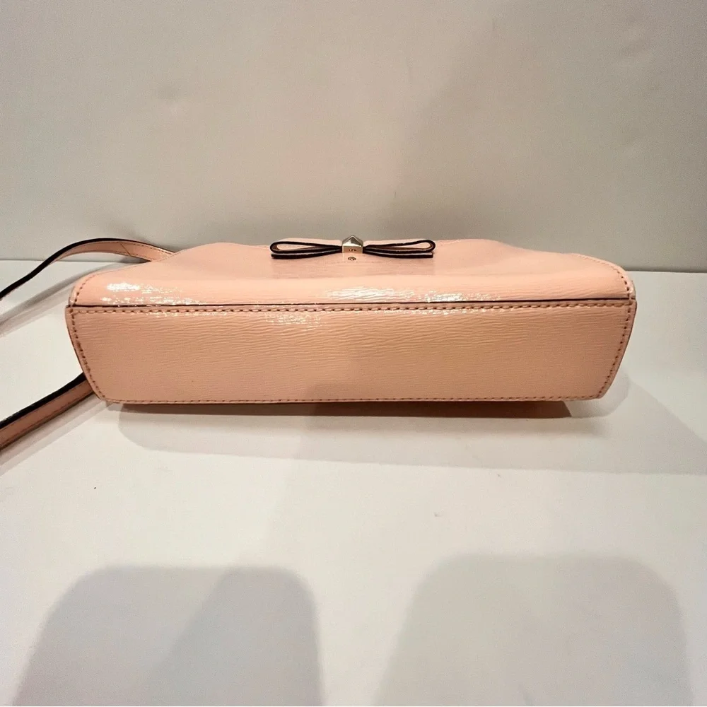 Kate Spade Purse Pink Bow Patent Leather Crossbody Bag Purse Zip Closure Spring